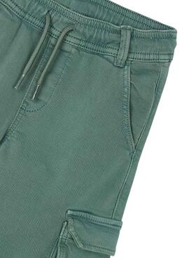 Pantalon cargo Mayoral soft verde para niño