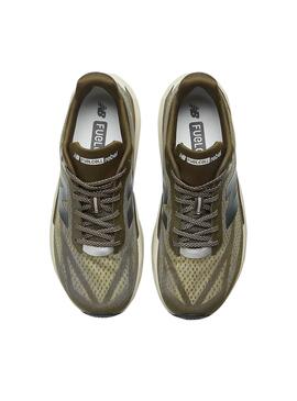 Zapatillas New Balance Fuelcell Rebel V5 verde para hombre
