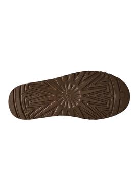 Botines UGG Neumel marrón chelsea para hombre