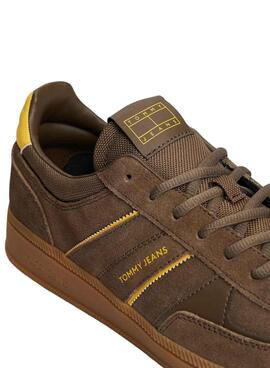 Zapatillas Tommy Jeans The Greenwich marrón para hombre
