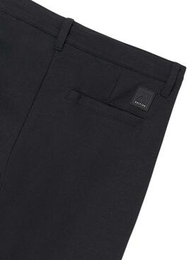 Pantalón Mayoral Punto Smart negro para niño