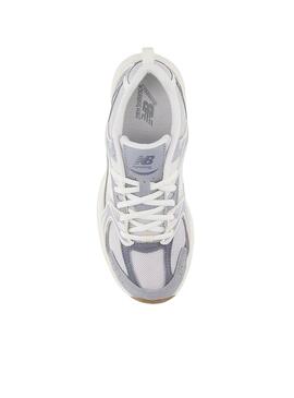 Zapatillas New Balance 530 lila para niña