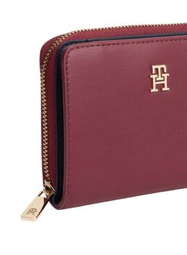 Cartera Tommy Hilfiger Icon con solapa granate para mujer