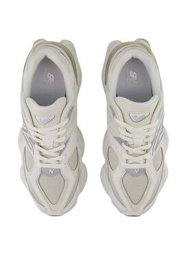Zapatillas New Balance U9060 beige para mujer 