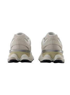 Zapatillas New Balance U9060 beige para mujer 
