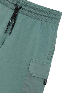 Bermuda Mayoral combinada verde para niño