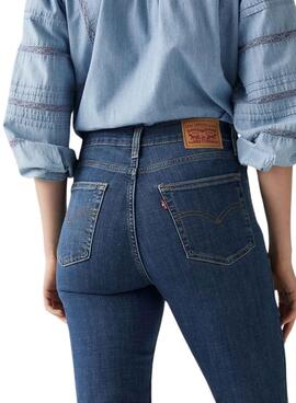Pantalón vaquero Levis 724 para mujer