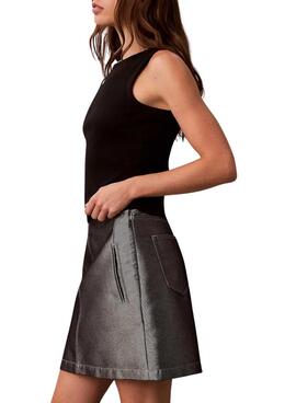 Camiseta Calvin Klein Jeans Baby negro para mujer