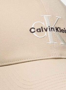 Gorra Calvin Klein Jeans Monologo bordado beige para hombre