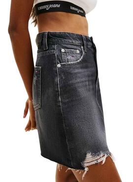 Falda corta Tommy Jeans Mom negro para mujer