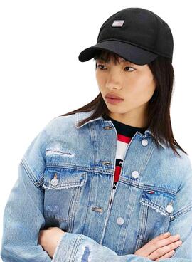 Gorra Tommy Jeans placa Heritage negro para mujer