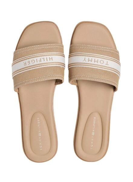 Gallery m176747 a0cjfend