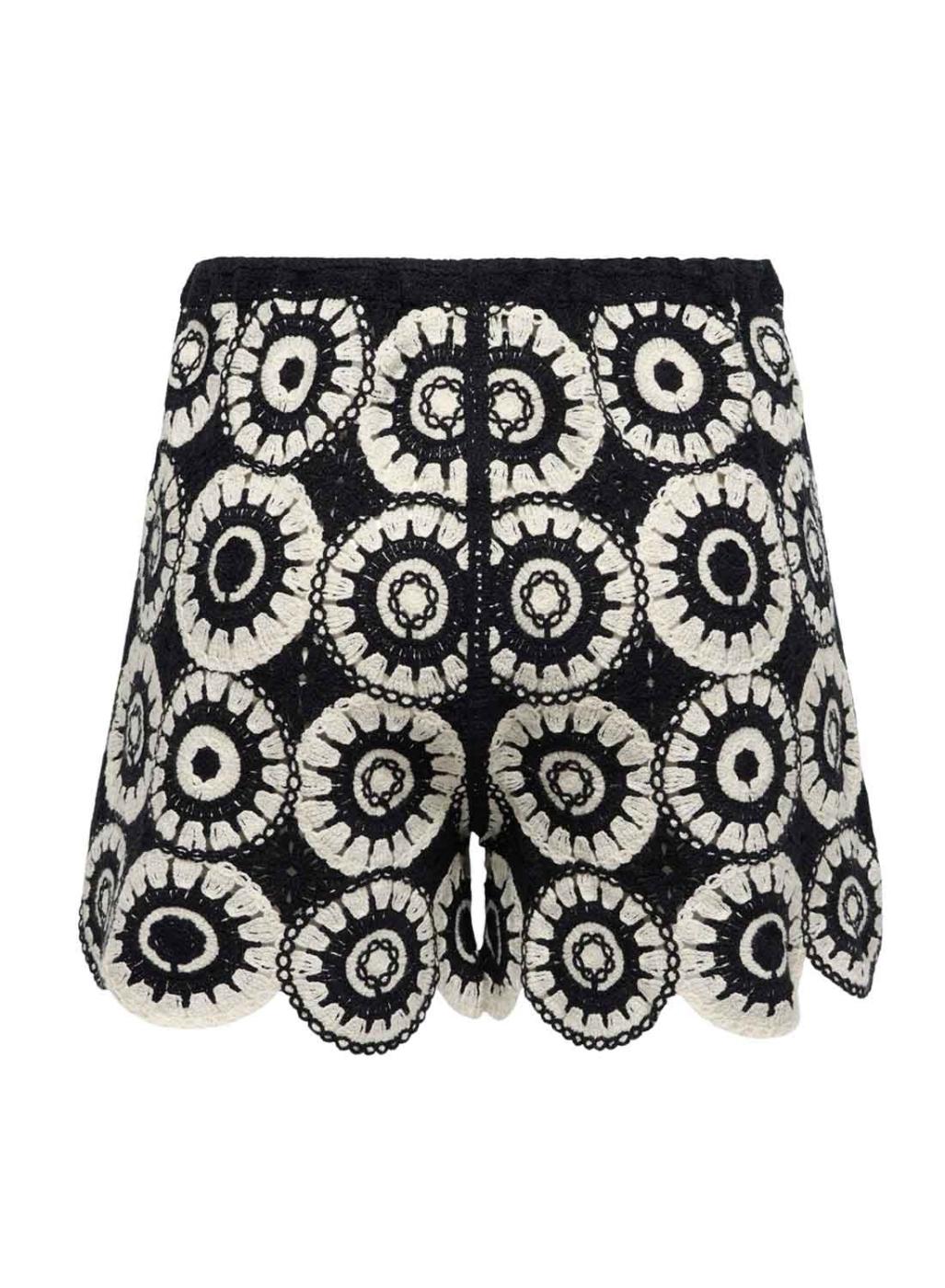 Shorts de crochet Only Yvonne negro y blanco para mujer
