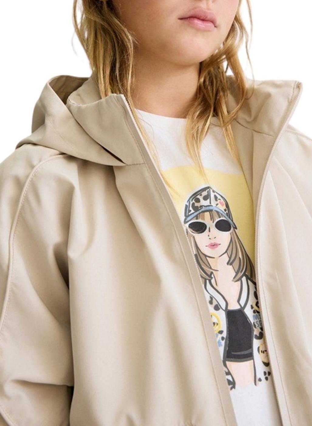 Chaqueta Mayoral cortavientos beige para niña