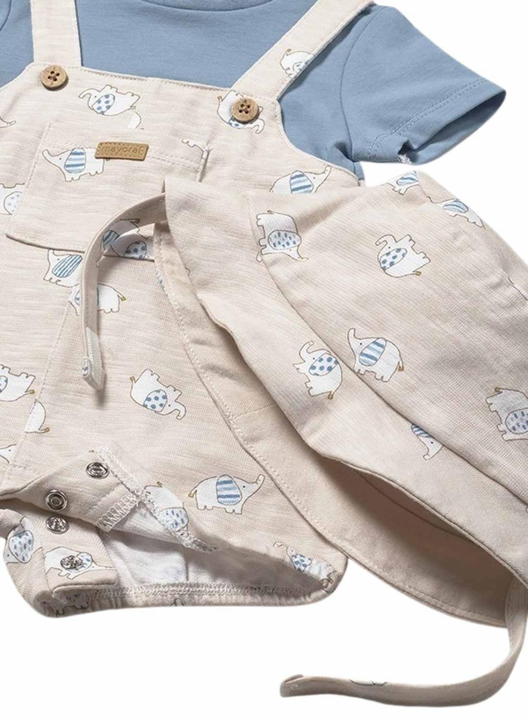 Conjunto Mayoral peto elefantes beige y azul con gorro para bebé