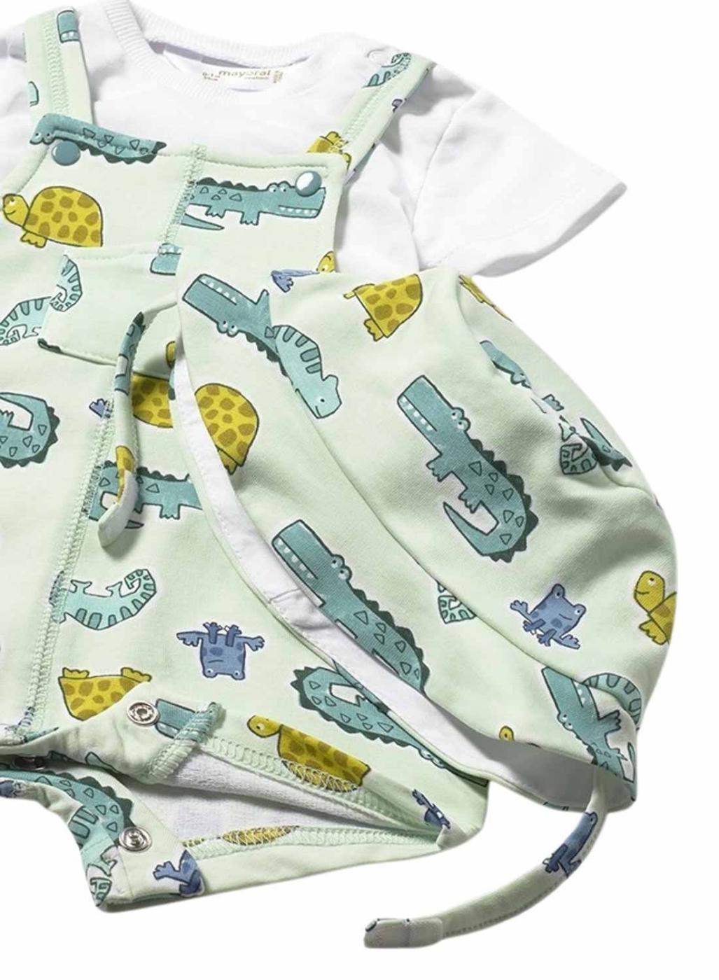Conjunto Mayoral peto estampado animales verde con gorro para bebé