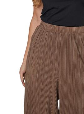 Pantalones Vila Viplisa plisado marrón para mujer
