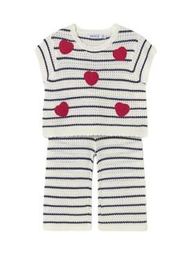 Conjunto Mayoral de punto crudo con rayas marino y corazones rojos para niña