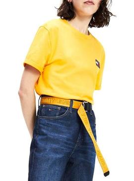 Camiseta Tommy Jeans Badge Amarillo Para Mujer
