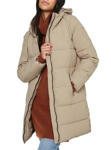 abrigo beige mujer