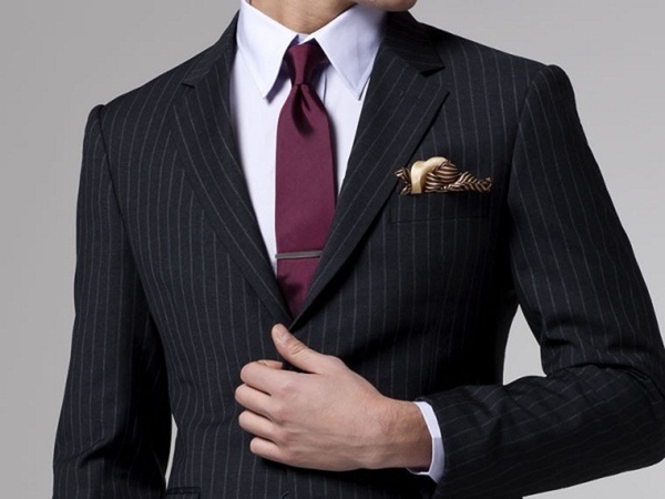 La americana para vestir el hombre con elegancia en cualquier